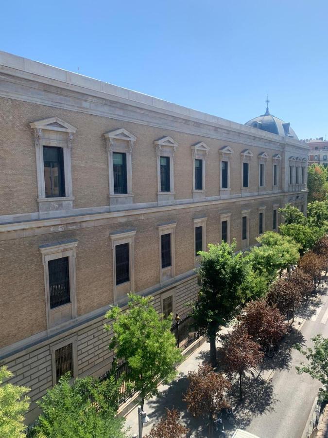 Luxury Studio Retiro Park & Prado Museum Мадрид Екстер'єр фото